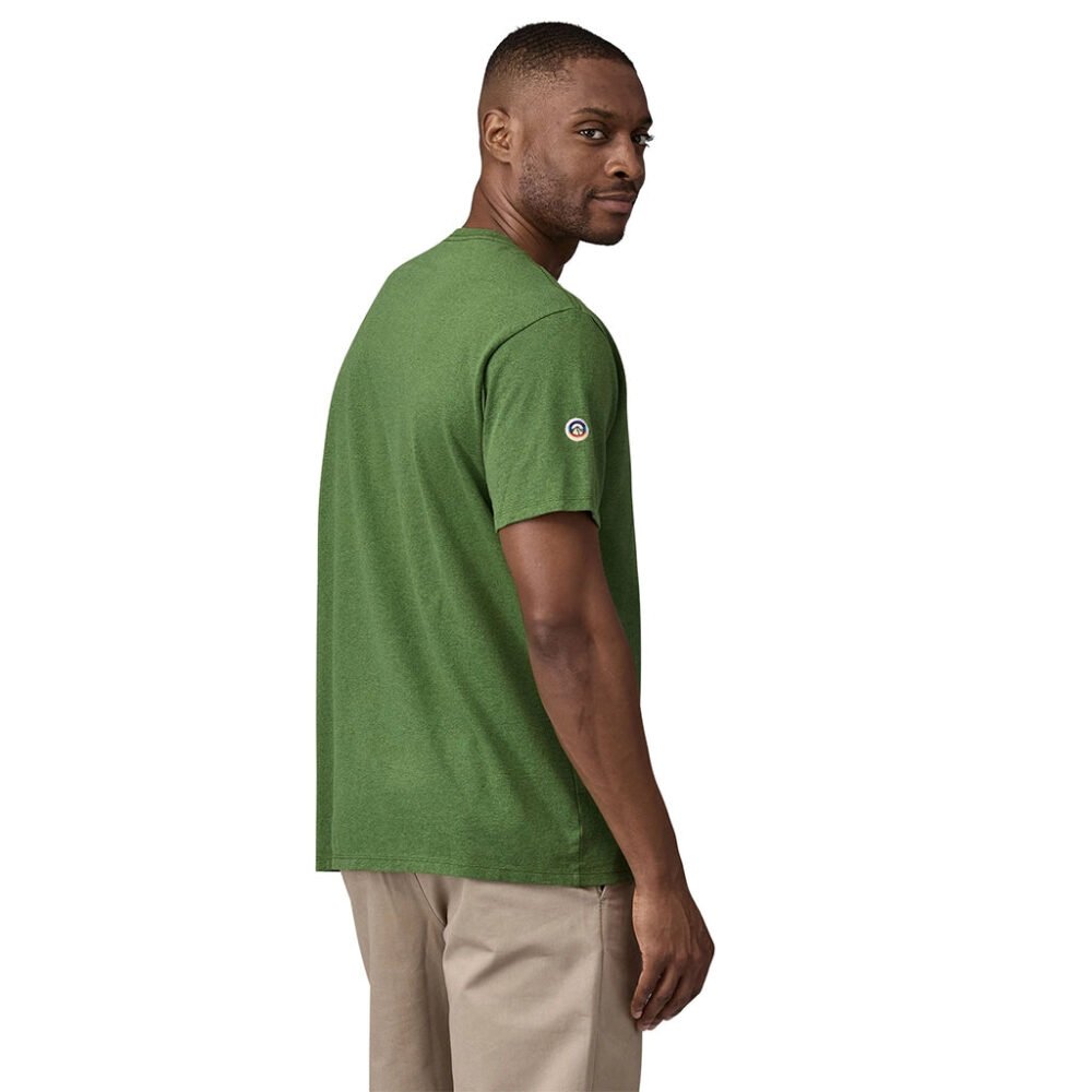 Patagonia Unisex Fitz Roy Icon Responsibili-Tee - Image 14